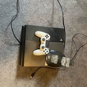 PlayStation 4 with controller and Charger Set